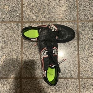 Men’s Size 9 Under Armour Clutchfit Force cleats
